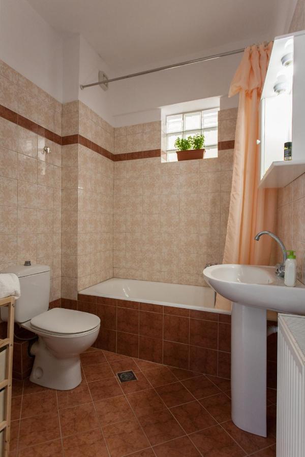 Water Lily Apartment By The Sea Rethymno  Ngoại thất bức ảnh